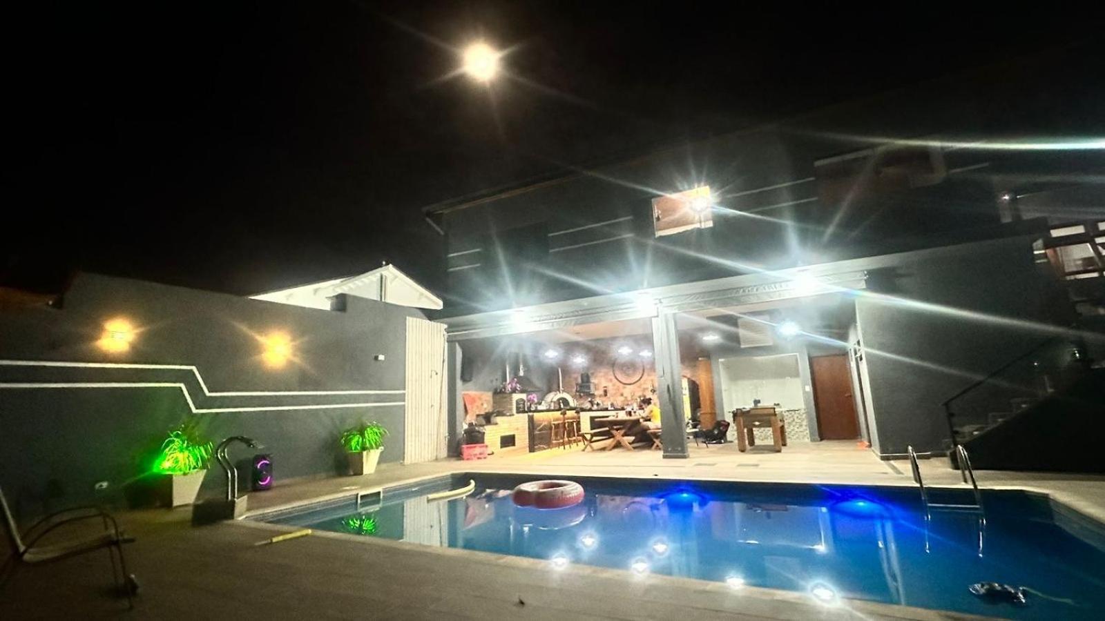 Chacara Gama Em Condominio Igarata-Sp - Jacuzzi Com Hidromassagem, Piscina E Sauna Zewnętrze zdjęcie